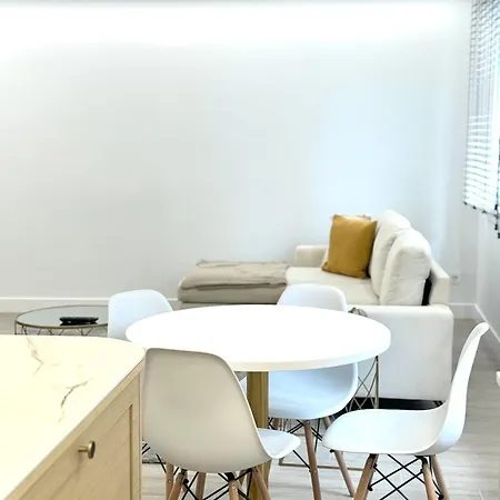 Apartman Apartamento O Fogar De Fefinans *
